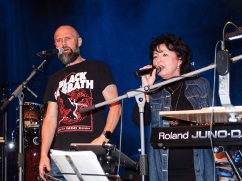 Dvojkoncert s kapelou Točkolotoč, Alternativní klub Tyjátr Svitavy,  12.12.2025