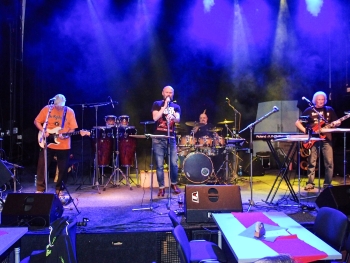 Dvojkoncert s kapelou Točkolotoč, Alternativní klub Tyjátr Svitavy,  12.12.2025