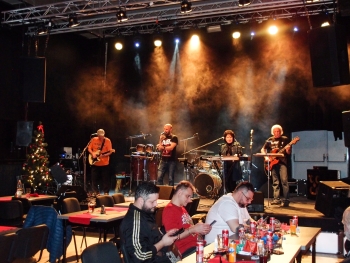 Dvojkoncert s kapelou Točkolotoč, Alternativní klub Tyjátr Svitavy,  12.12.2025